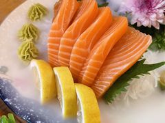 三文鱼刺身-米禾良日料(人民广场店)