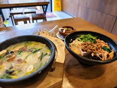 -桥香园云南过桥米线(红龙井店)
