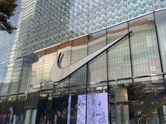 -上海来福士广场