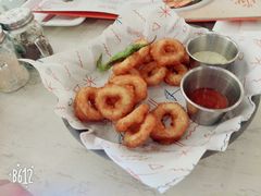 -Cha Cha's Beach Cafe