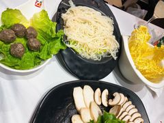 纯手工牛肉丸-德天肥牛海鲜火锅(城西银泰店)