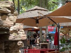 -二荆条·蜀鲜汇城市森林火锅