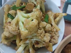 -胡胖子专业长沙菜(衡山路店)
