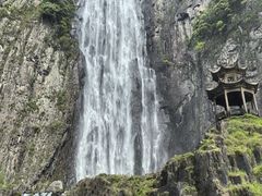 -刘伯温故里景区百丈漈