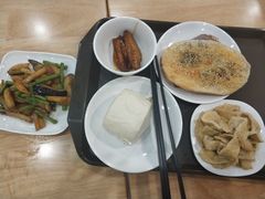 -华中科技大学百景园(三楼酒店)