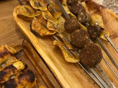 -乡村馕坑肉·烧烤·新疆菜·本地人更爱吃(阿勒泰首店)