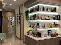 -维乐口腔(美维云门诊陆家嘴店)