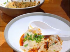 -弄堂咪道-饭香·面香·馄饨香(兴梅店)