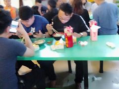-明记砂煲美食(人民北路四十号大院店)
