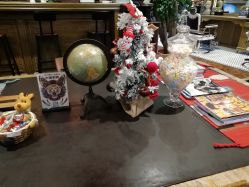 -TWOFACE 双面理发馆