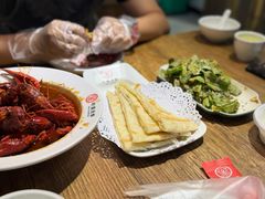 -叶派龙虾•招牌香辣蟹·海鲜(中海国际店)
