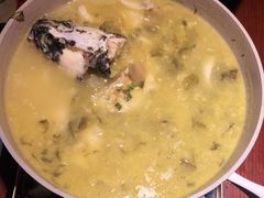 -川人百味·水煮活鱼(赛罕万达店)