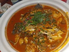 -魏铭鱼头捞饭(晋阳路店)