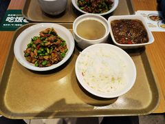 -老乡鸡(国华广场店)
