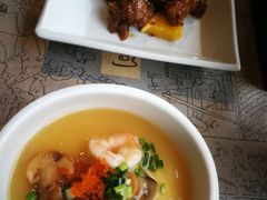 -穹六人间 people 6(岳阳路店)