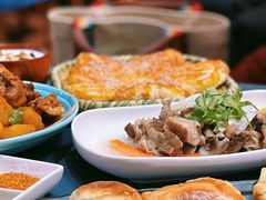 -伊带伊路新疆美食府(呼家楼店)