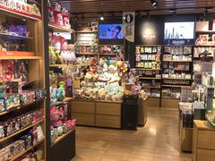 -九木杂物社(恒隆广场店)