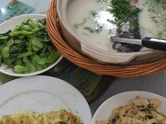 -天乐农家鱼头王(天目湖店)