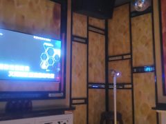 -欢乐迪KTV(南坪上海城店)