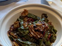 -八府香鸭·啫啫煲(华山路店)