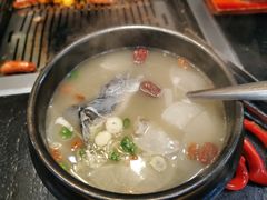 -臻牛烤肉