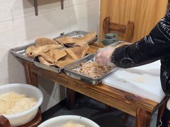 -牛小隆牛肉面馆(四牌楼店)