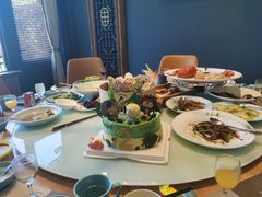 -鹊华居·地道鲁菜·海鲜·融合味(大明湖店)