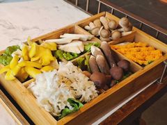 菌菇拼盘-捞神煲汤火锅(湖滨商业街店)