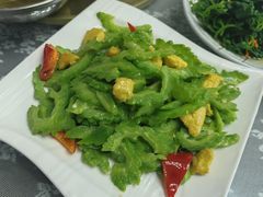 -天天向上素食餐厅(五台山店)