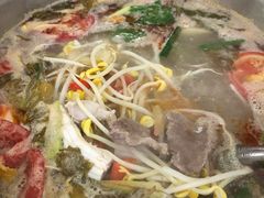 -周良天山牛杂城(天山路总店)