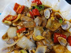 -渝君重庆火锅(嘉宾路店)