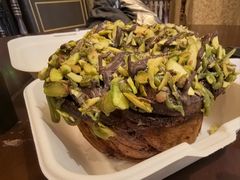 开心果巧克力巴布卡肉桂卷-B&C黄油与面包·THE GARDEN BAKERY概念店(世纪汇店)