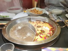 -廖掌柜·重庆鲜货火锅(上海首店)