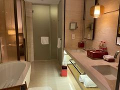 -上海衡山路十二号华邑酒店