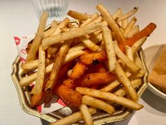 -春树下·树屋花房西餐厅(罍街AS1980店)