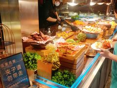 自助取餐区-V-ONE西雅图海鲜自助餐厅(仓山万达广场店)