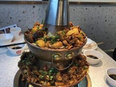 -老佛爷铜炉蛙锅(海岸城店)