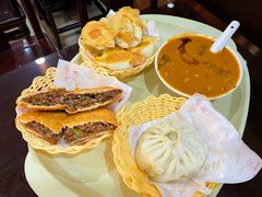 -方中山胡辣汤(顺河路店)