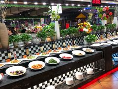 自助调料区-豪食披萨烤肉自助(保定商场店)