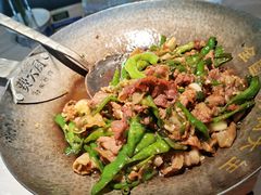 -费大厨辣椒炒肉(黄兴中心广场店)