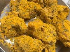 -BHC炸鸡(明洞总店)