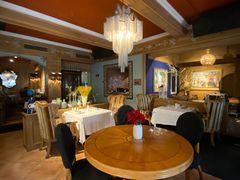 -火车头法国西餐厅