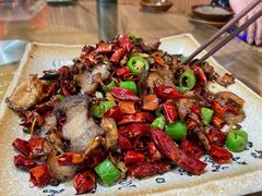 鸡油菌炒坛子肉-宋记冕宁土菜馆(海门渔村二店)