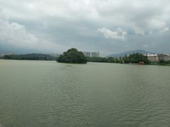 -星湖旅游景区七星岩