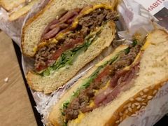 -The Habit Burger Grill 哈比特汉堡(复兴soho店)