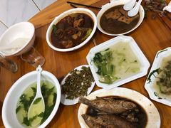 -山里人家土菜馆(茅山店)