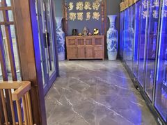 -上尚兄弟烧烤餐厅(鑫通大厦店)