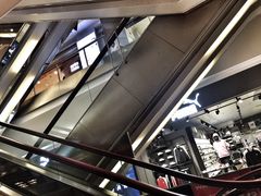 -北京利生体育商厦