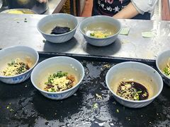 -天天锅贴王(迎凤街店)