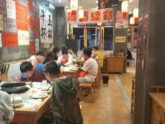 -佬缸炮江湖川菜(玉林店)